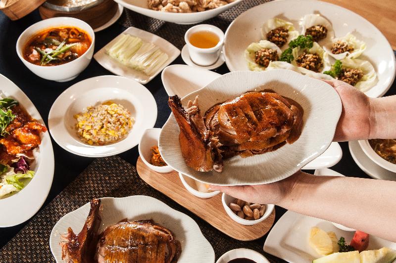 Отель The Riverside