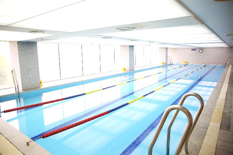 Отель The Riverside