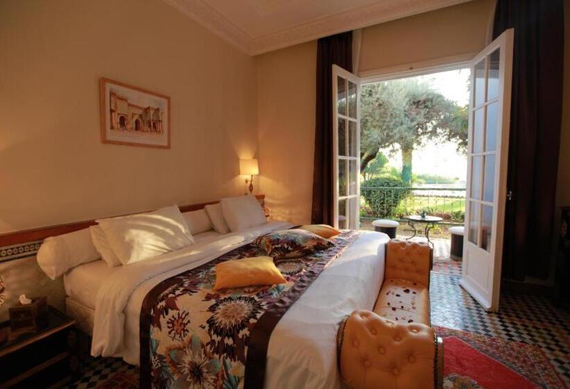 Отель Transatlantique