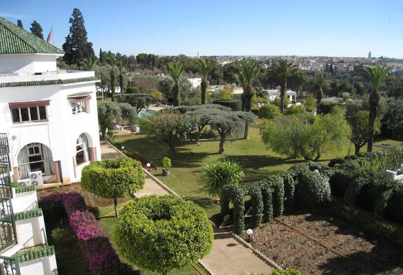 Отель Transatlantique