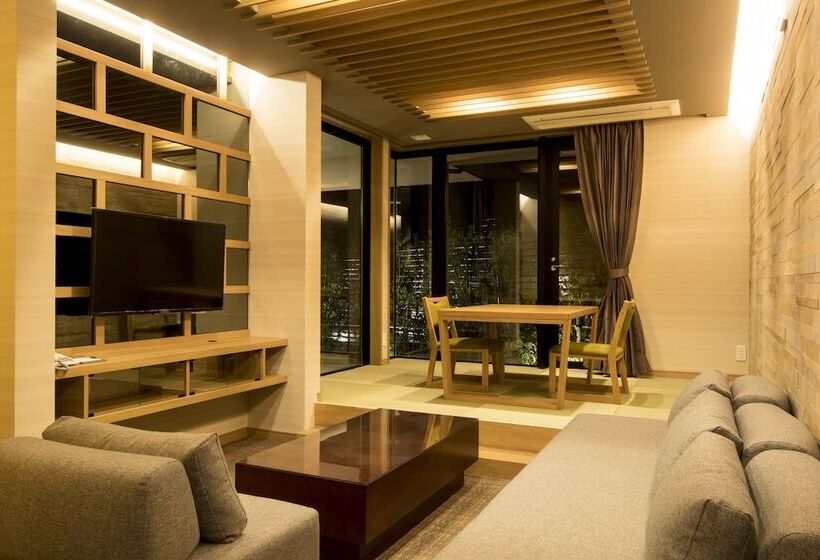 Unzen Kyushu Hotel   Mt Resort