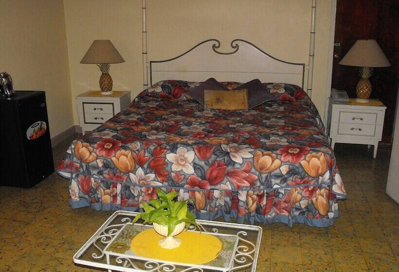 هتل Verney House Resort