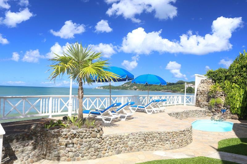 Hotel Villa Beach Cottages