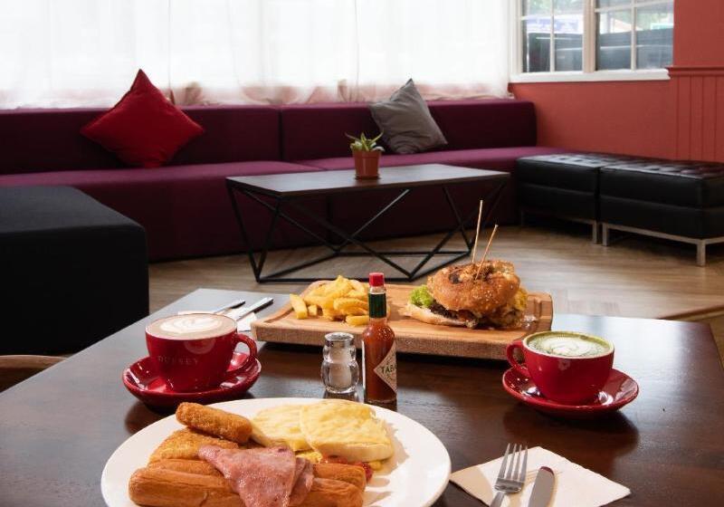 בית מלון כפרי Waterfall