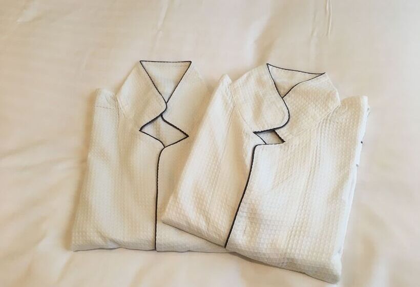 فندق Yokohama Camelot Japan