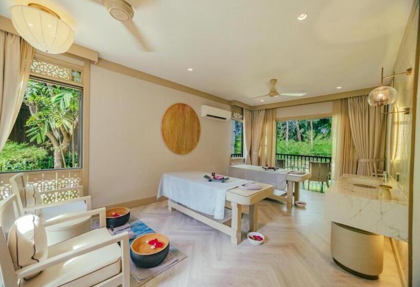 Pelangi Beach Resort & Spa, Langkawi