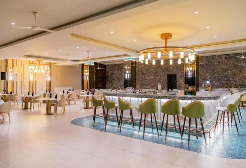 Pelangi Beach Resort & Spa, Langkawi