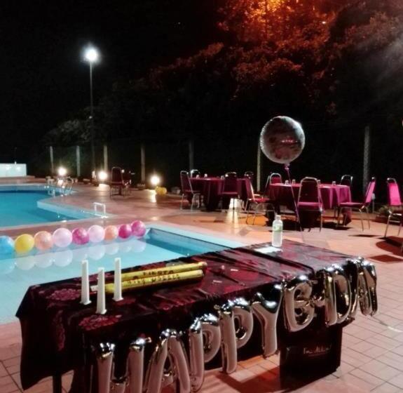منتجع Mersing Merlin Inn
