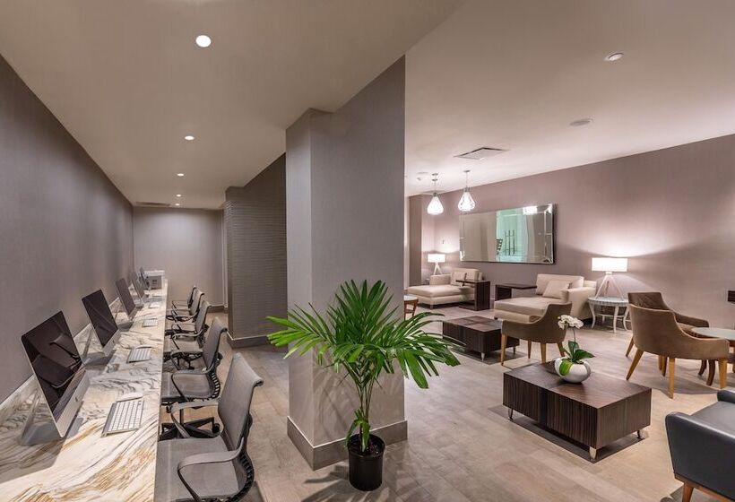 リゾートホテル Moon Palace Jamaica   All Inclusive