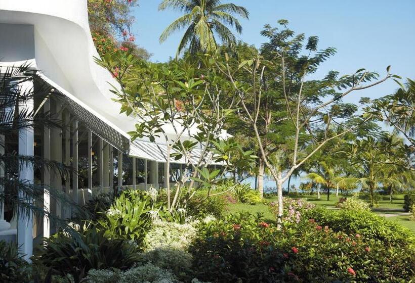 אתר נופש Shangrila Golden Sands, Penang