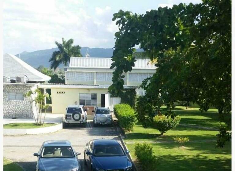 Seawind On The Bay