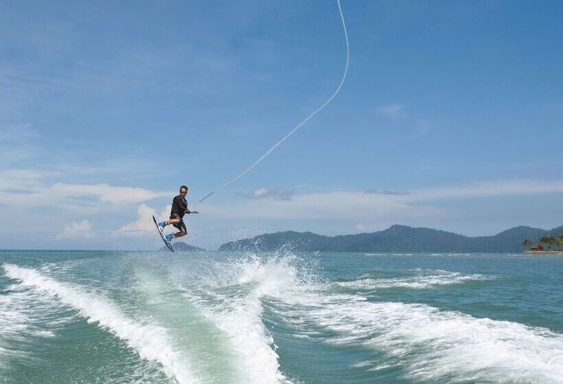 אתר נופש Shangri La Tanjung Aru, Kota Kinabalu