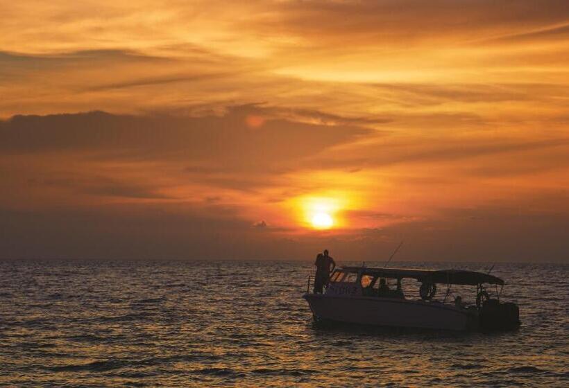 استراحتگاه Shangri La Tanjung Aru, Kota Kinabalu