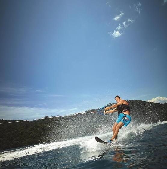 אתר נופש Shangri La Tanjung Aru, Kota Kinabalu