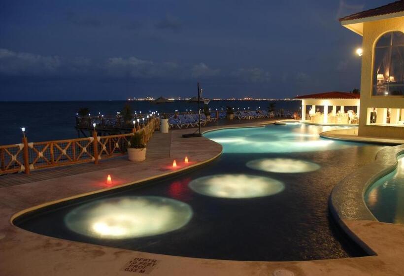 All Ritmo Cancun Resort & Water Park