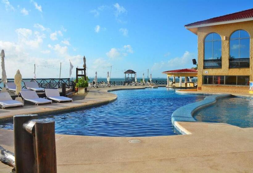 All Ritmo Cancun Resort & Water Park