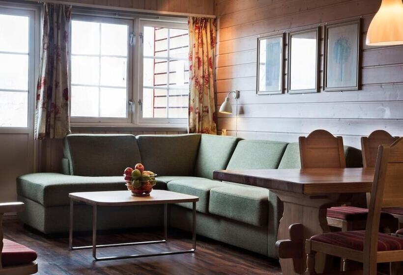 Birkebeineren Hotel & Apartments