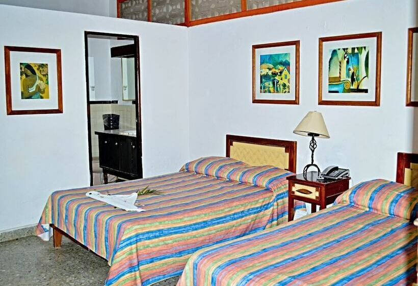 Catalina Beach Resort