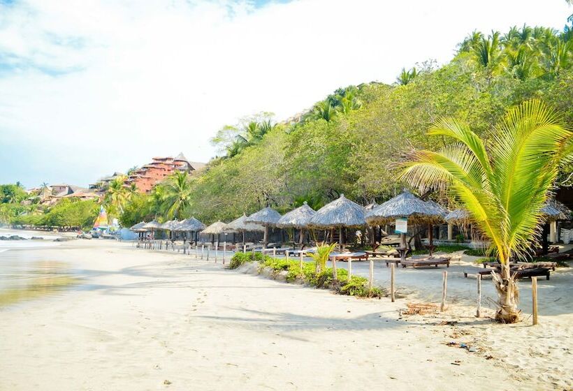 Catalina Beach Resort