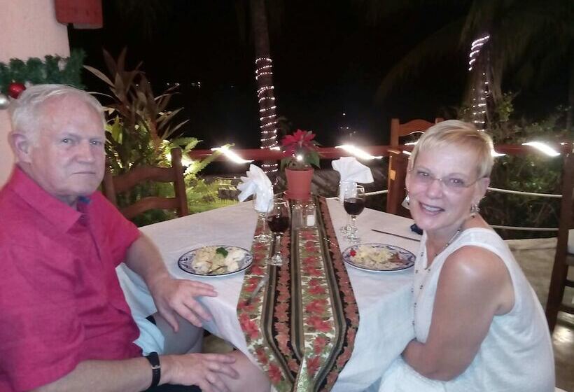 Catalina Beach Resort