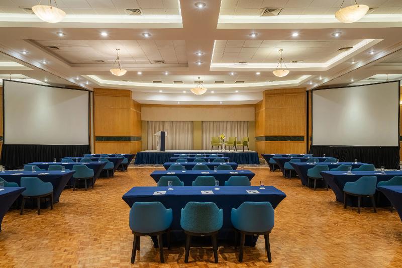 Dreams Acapulco Resorts & Spa All Inclusive