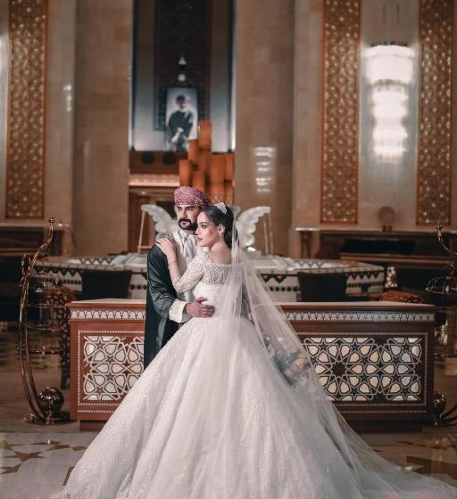 هتل Al Bustan Palace, A Ritzcarlton