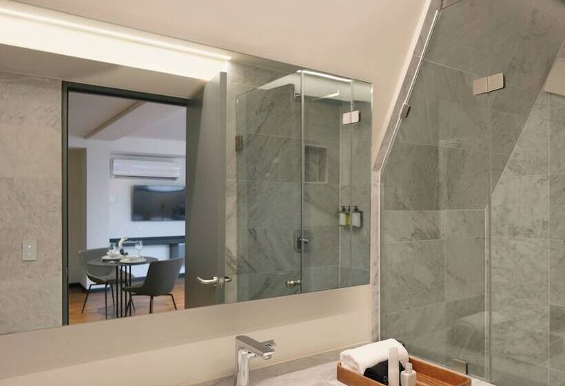 Amberes 64, Ascend Hotel Collection