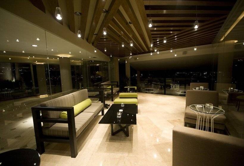 בית מלון כפרי Antaris Valle