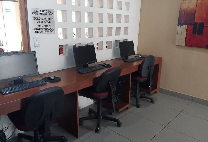 Baja Inn Hoteles Ensenada