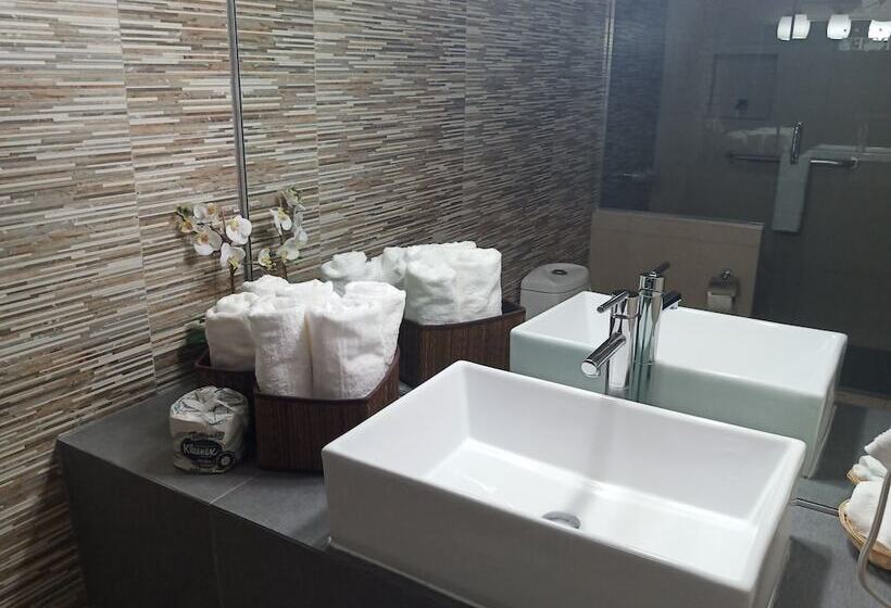 Baja Inn Hoteles Ensenada