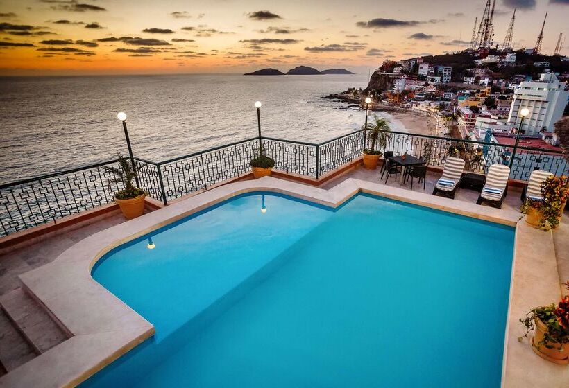 Отель Best Western Posada Freeman