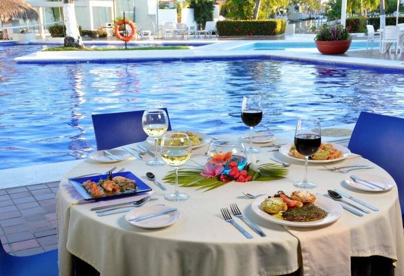 Cabo Blanco Hotel And Marina