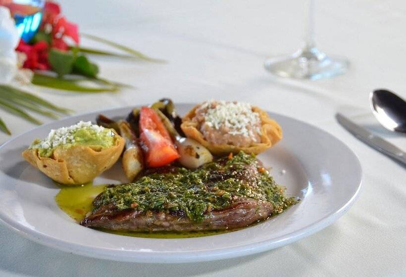 Cabo Blanco Hotel And Marina