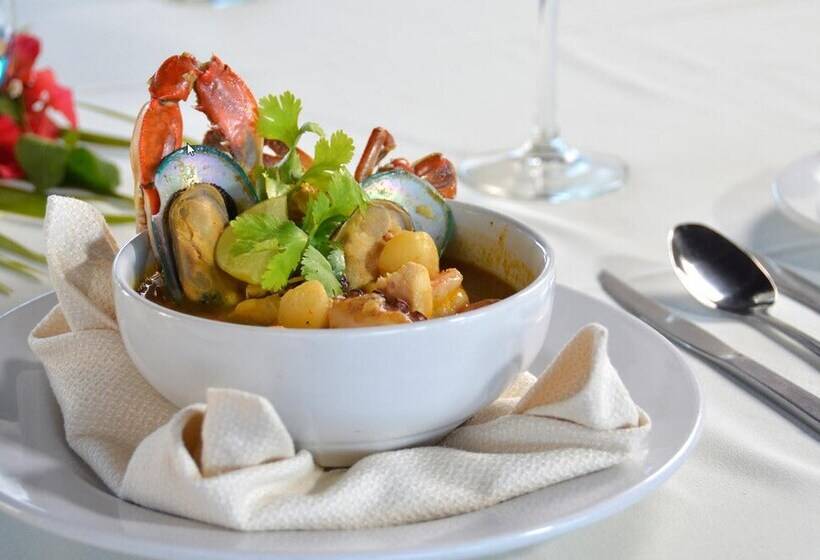 Cabo Blanco Hotel And Marina