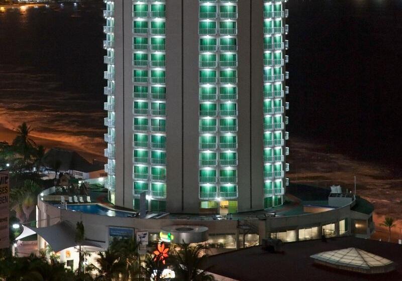 فندق Amares Acapulco