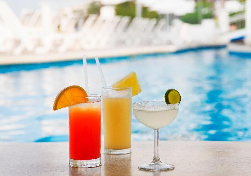 فندق Amares Acapulco