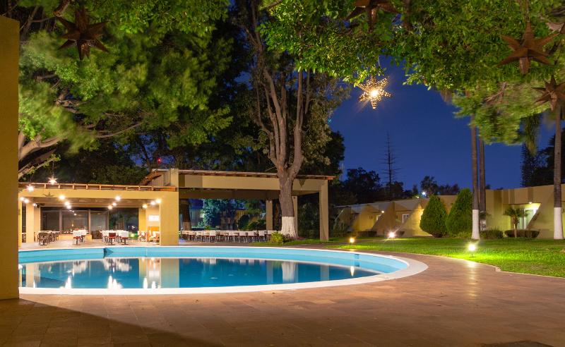 Отель Camino Real Guadalajara