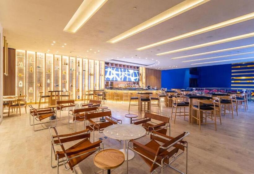 هتل Camino Real Polanco Mexico