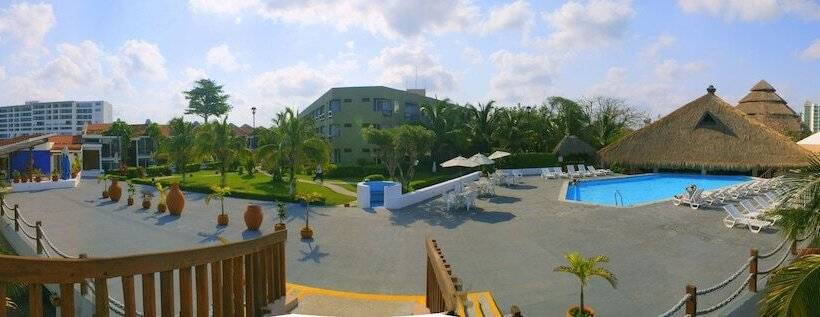 Casa Del Mar Cozumel Hotel & Dive Resort