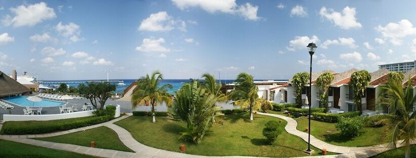 Casa Del Mar Cozumel Hotel & Dive Resort