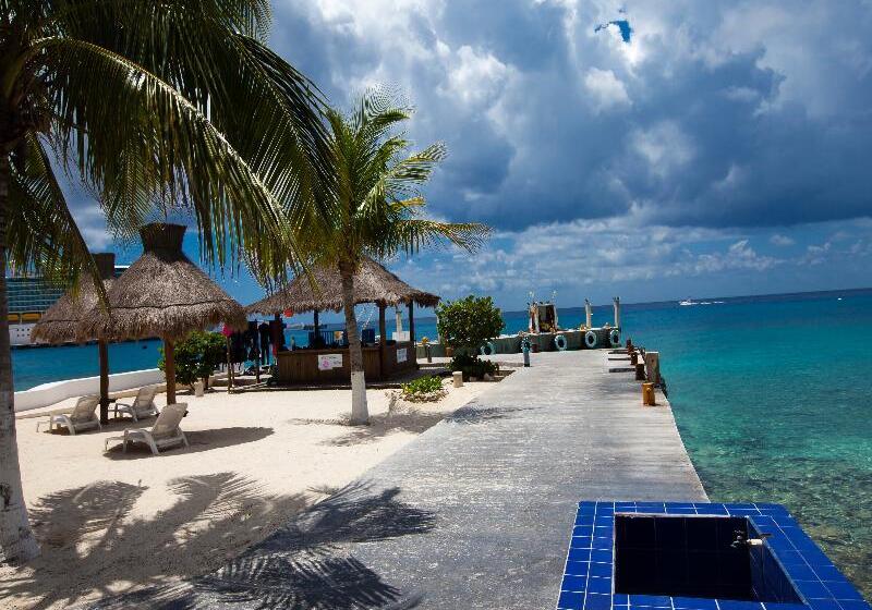 Casa Del Mar Cozumel Hotel & Dive Resort