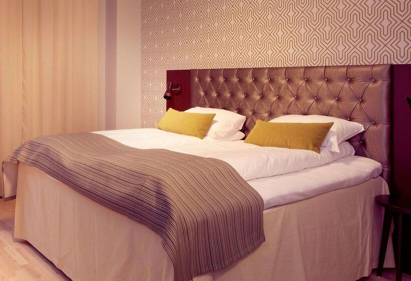 Clarion Collection Hotel Astoria