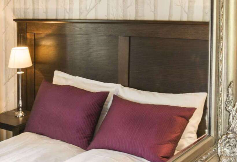 Clarion Collection Hotel Park