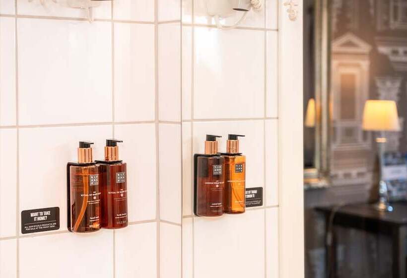 Clarion Collection Hotel Park