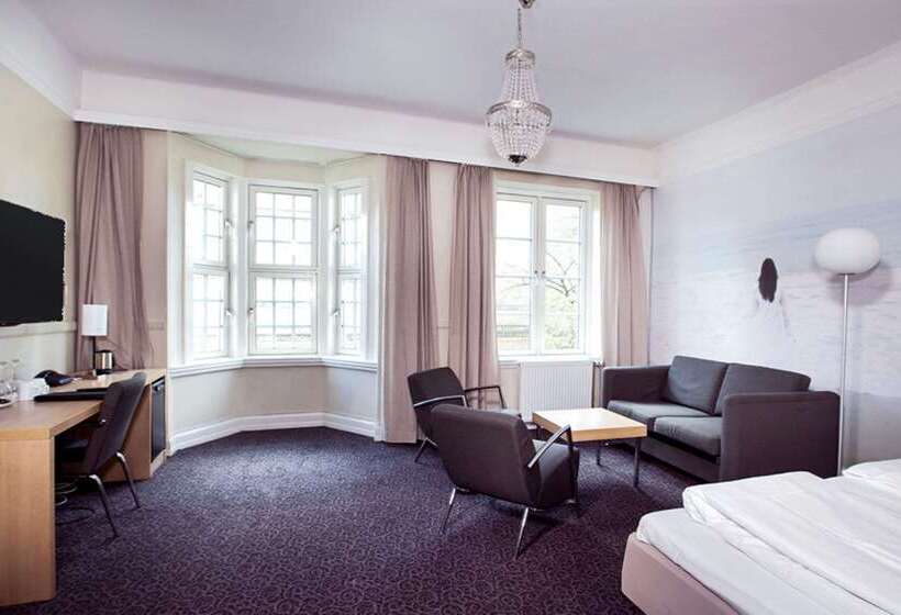 Clarion Collection Hotel Savoy