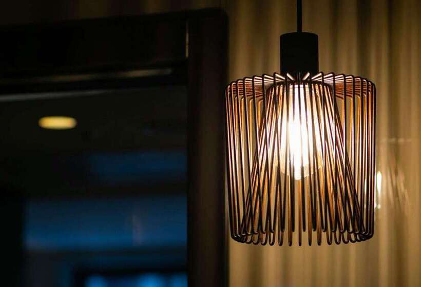 Clarion Hotel The Hub