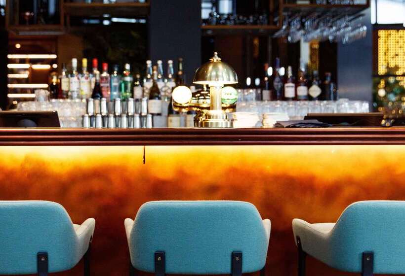 Clarion Hotel The Hub