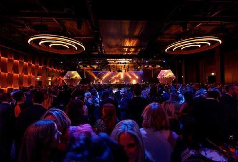 Clarion Hotel The Hub