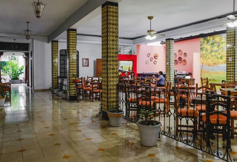 בית מלון כפרי Colon Merida