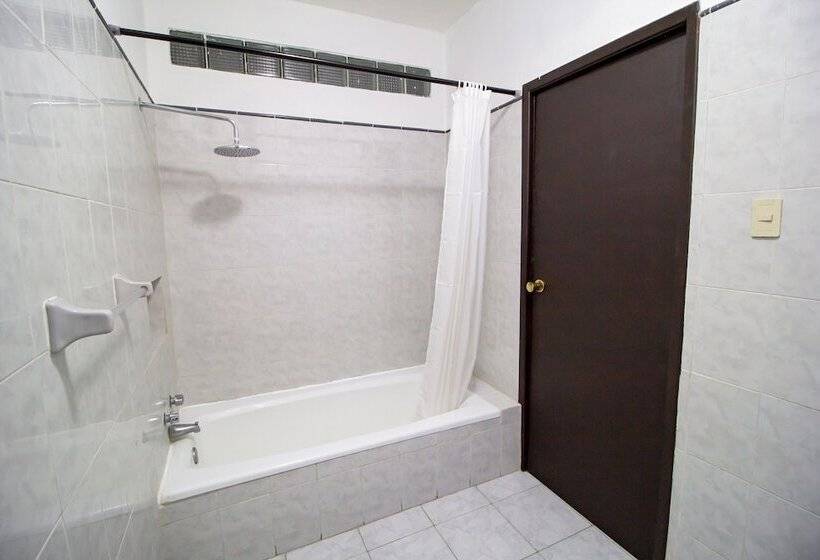 בית מלון כפרי Colon Merida